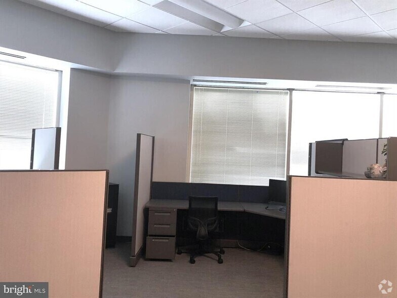 More Photos Of 4201 Northview Dr, Bowie Office For Lease