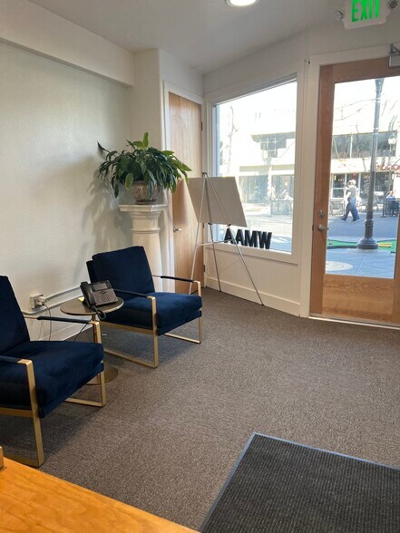 More Photos Of 372 Castro St, Mountain View Office For Lease
