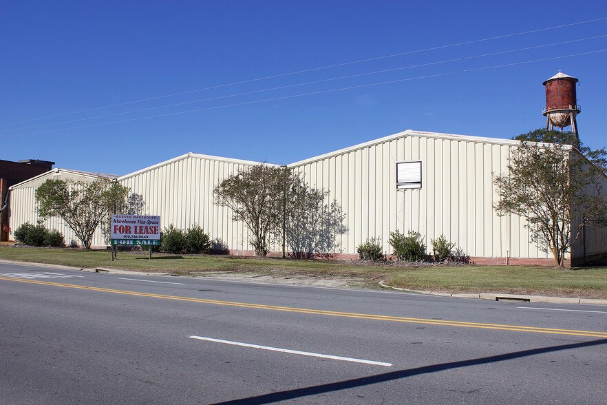 More Photos Of 801 N William St, Goldsboro Warehouse For Sale