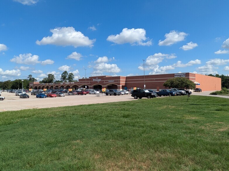 Primary Photo Of 10010 Cypresswood Dr, Houston Unknown For Lease