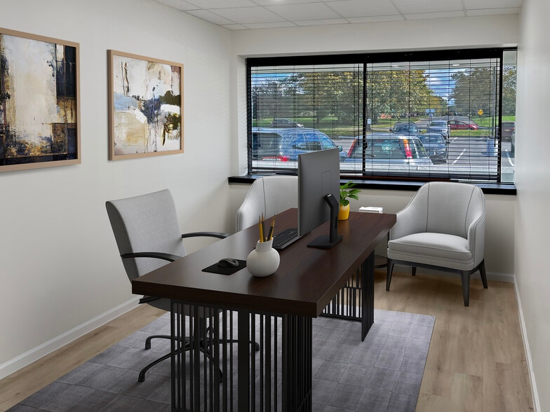 More Photos Of 140 Adams Ave, Hauppauge Medical For Lease