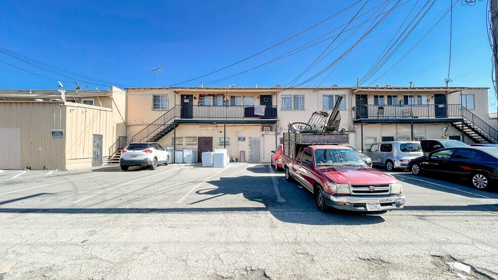 More Photos Of 11671-11685 S Atlantic Ave, Lynwood Storefront Retail Residential For Sale