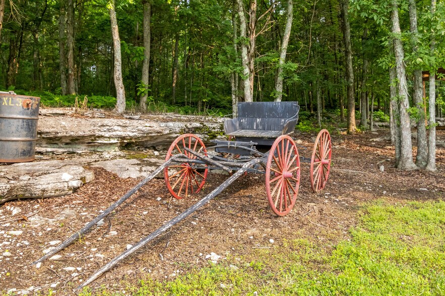 More Photos Of 1049 Oregon Rd, Lascassas Specialty For Sale