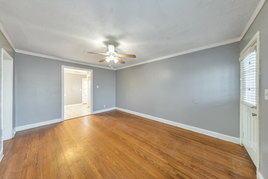 More Photos Of 610 Armstrong St SE, Marietta Multifamily For Sale
