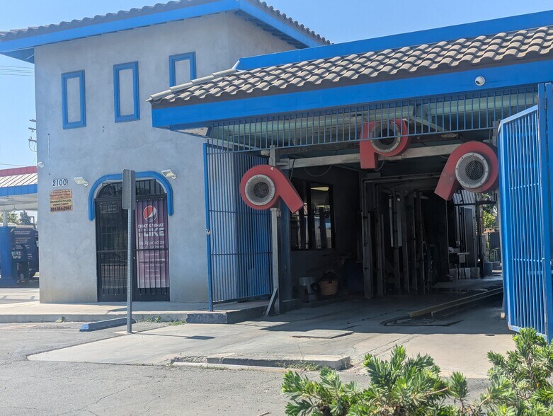 More Photos Of 2100 University Ave, Riverside Carwash For Sale