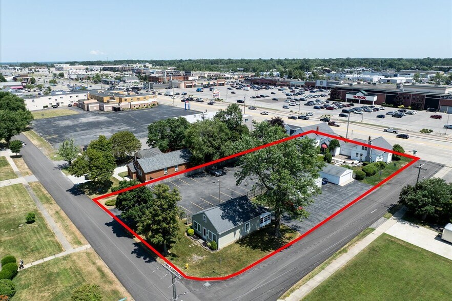 More Photos Of 7158 Transit Rd, Buffalo Freestanding For Sale