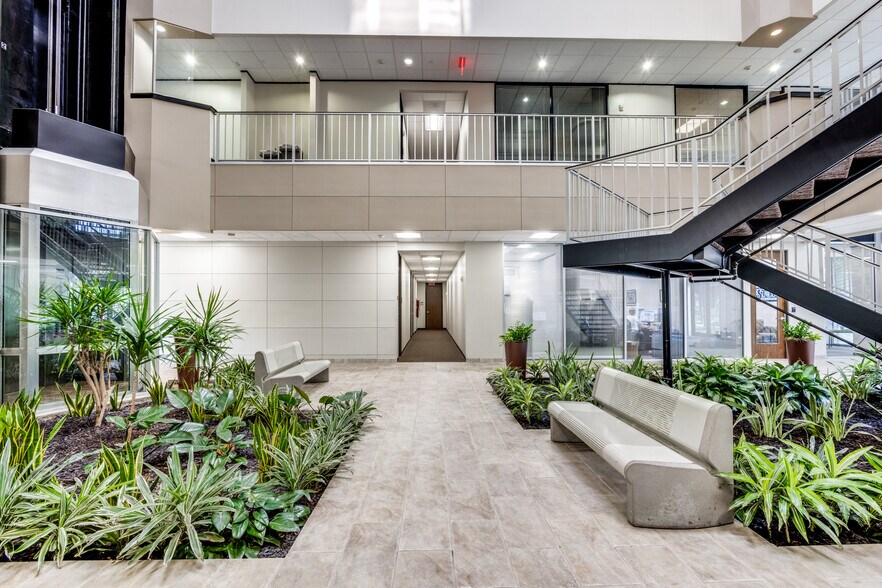 More Photos Of 2929 Briarpark Dr, Houston Office For Lease