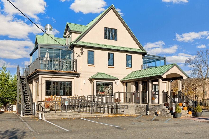 More Photos Of 11 Sylvan Ave, Englewood Cliffs Freestanding For Sale