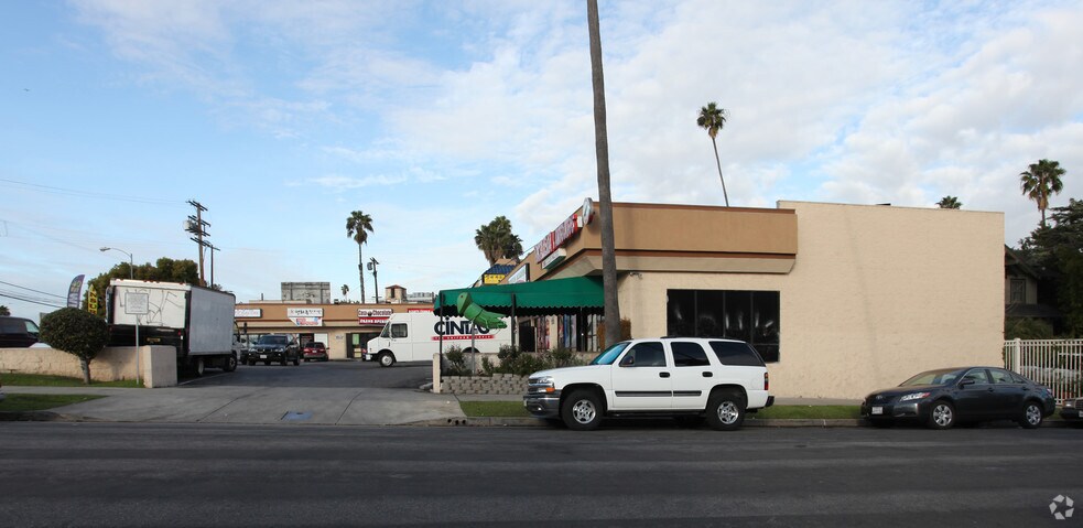 More Photos Of 3301 W Pico Blvd, Los Angeles Unknown For Lease