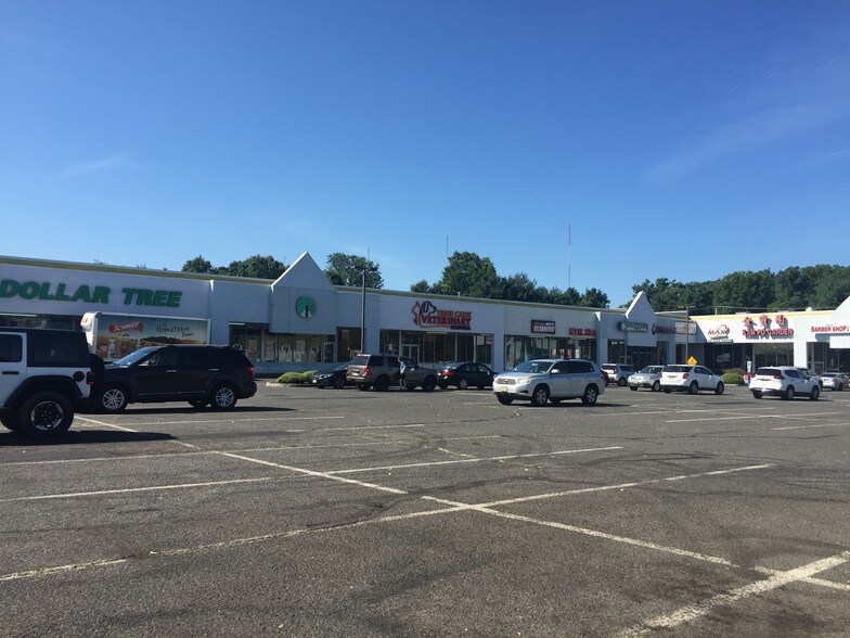 More Photos Of 502-540 New Friendship Rd, Howell Unknown For Lease