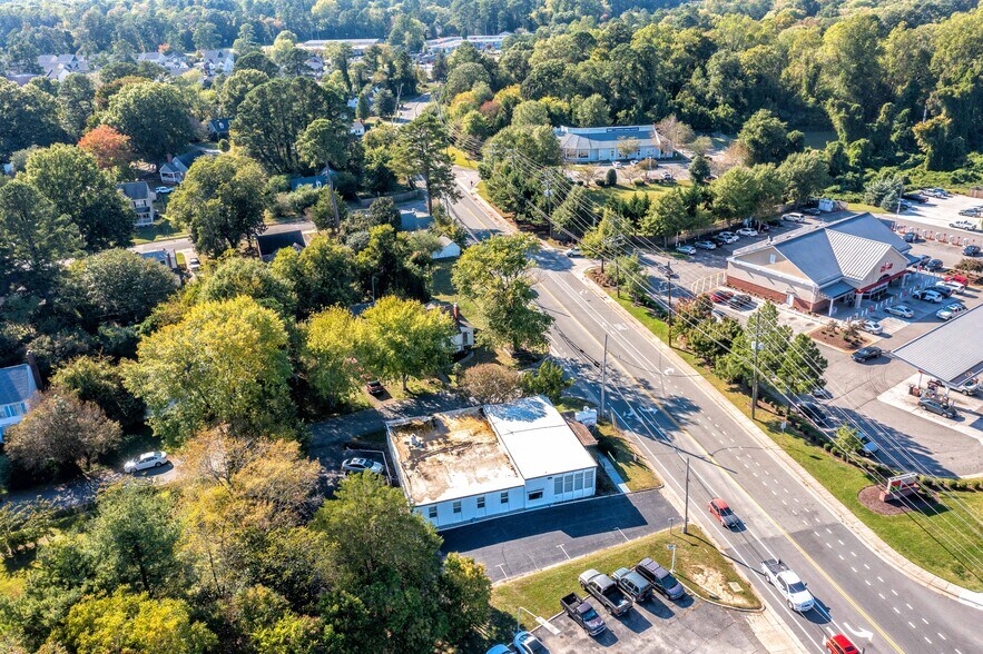More Photos Of 645 Penniman Rd, Williamsburg Bank For Sale