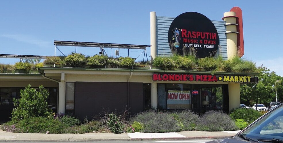 More Photos Of 1025-1035 Contra Costa Blvd, Pleasant Hill Freestanding For Lease