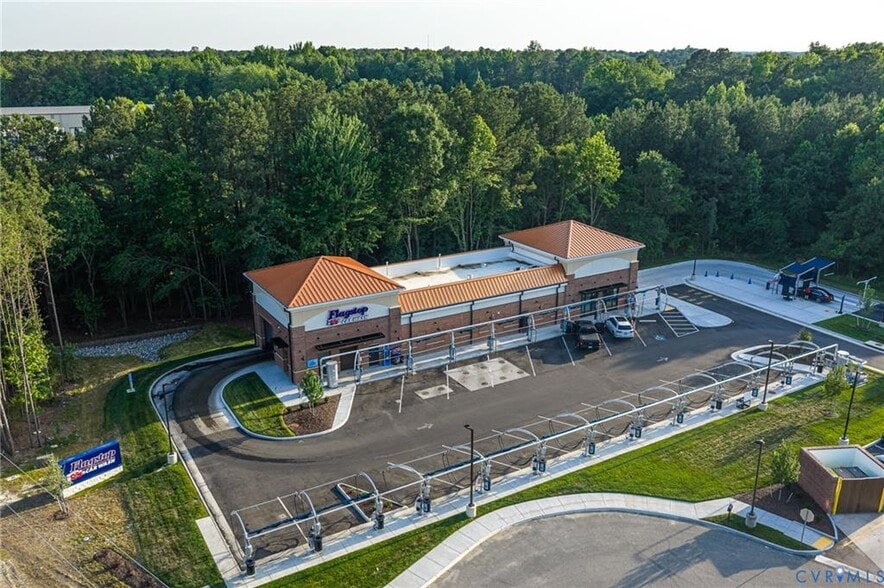 More Photos Of 519 S Washington Hwy, Ashland General Retail For Sale