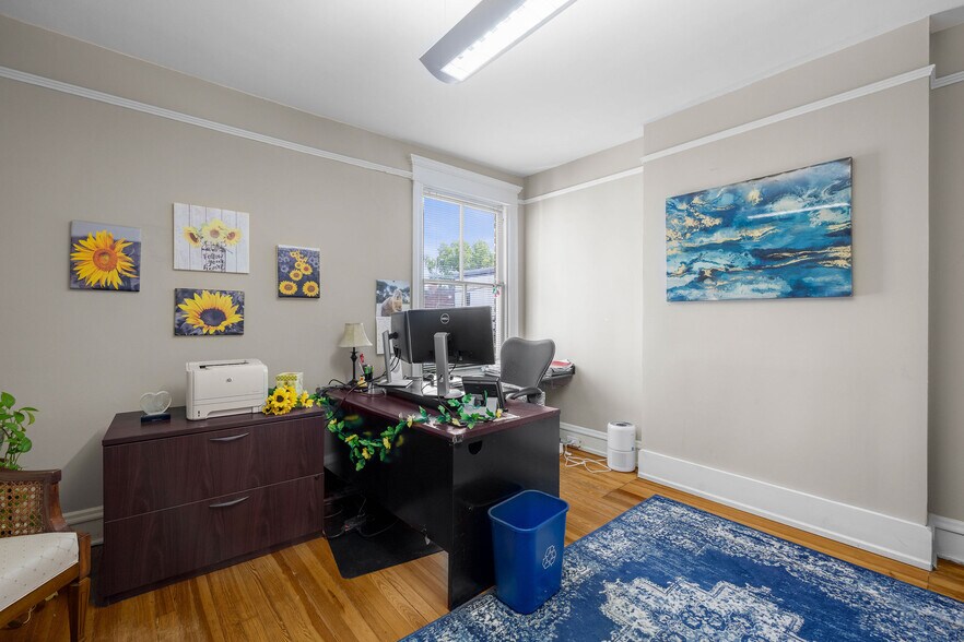 More Photos Of 1312 W Main St, Richmond Office For Lease