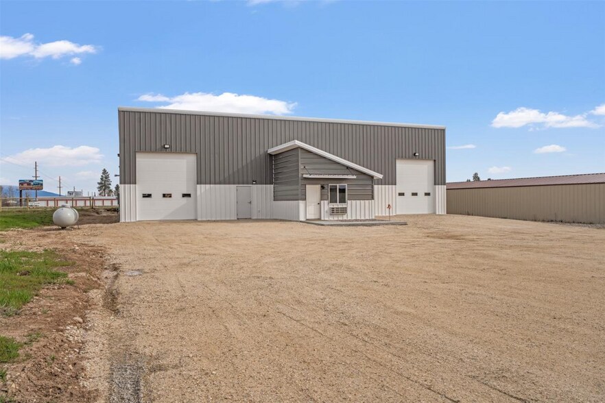 Primary Photo Of 82 Rock Chuck Rd, Victor Warehouse For Sale