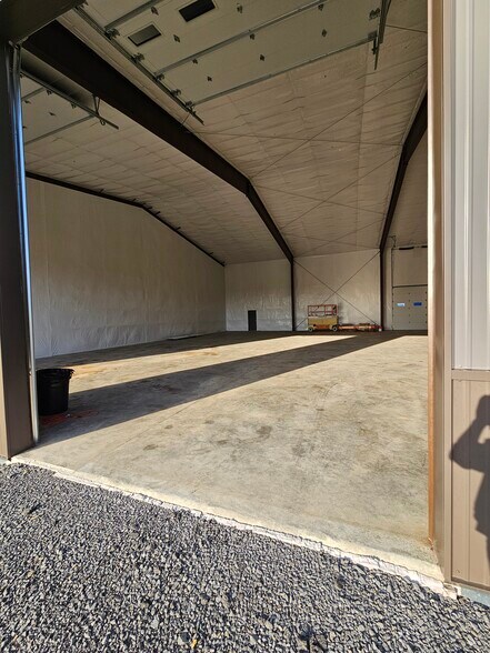 More Photos Of 125 Kenyon Rd, Cobleskill Industrial For Lease