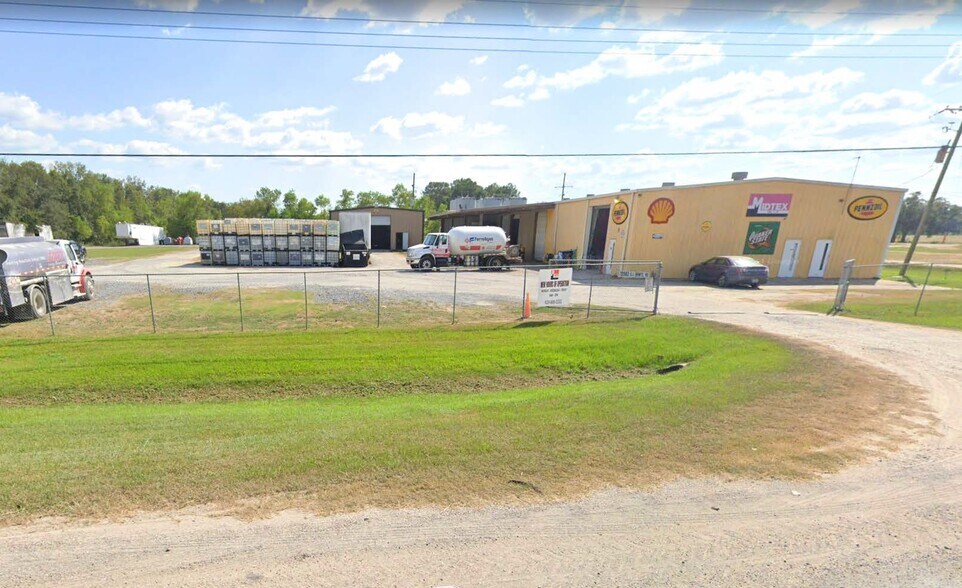 Primary Photo Of 12583 Highway 90, Beaumont Warehouse For Sale