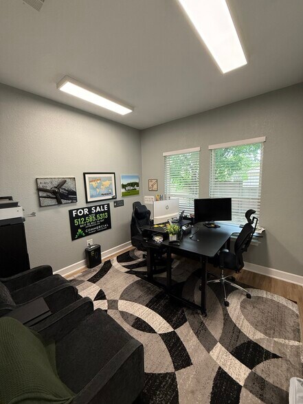 More Photos Of 2301 S Bagdad, Cedar Park Office For Sale