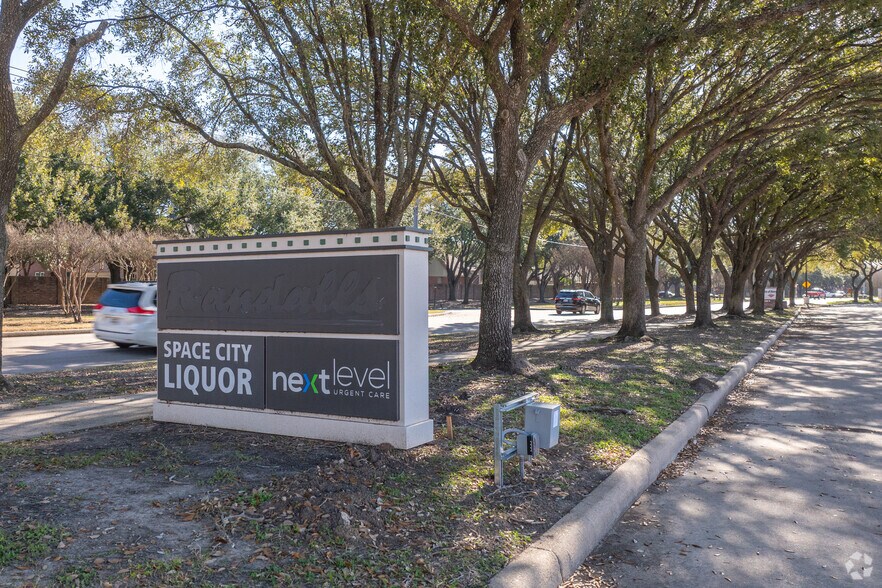 More Photos Of 2323 Clear Lake City Blvd, Houston Unknown For Lease