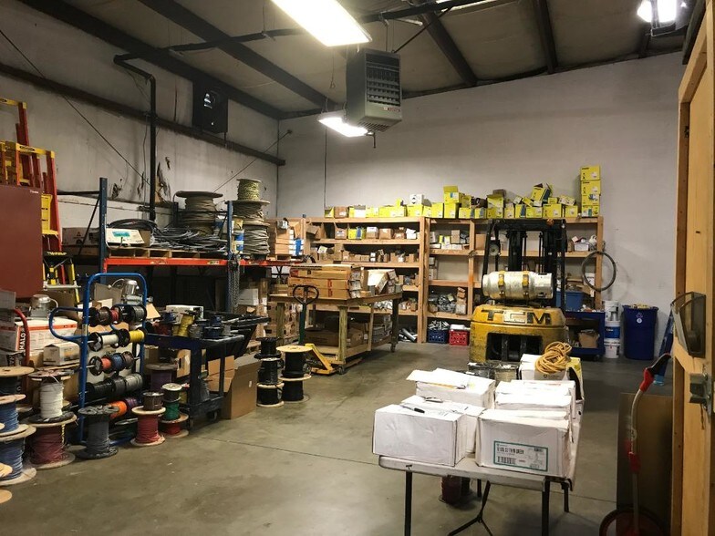 More Photos Of 201-207 Omohundro Pl, Nashville Industrial For Sale