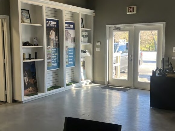 More Photos Of 9312 Louetta Rd, Spring Storefront Retail Office For Sale