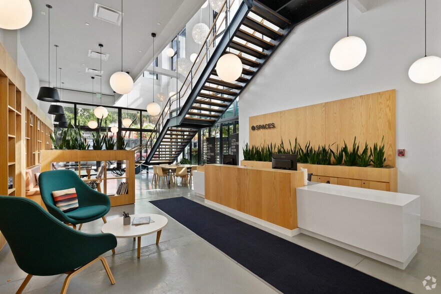 More Photos Of 218 NW 24th St, Miami Coworking Space