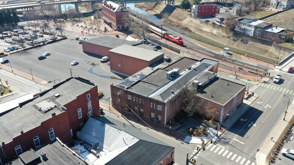 More Photos Of 19 Baltimore St, Cumberland Specialty For Sale