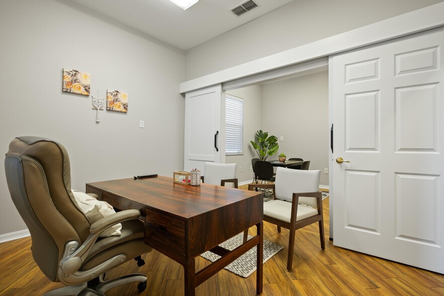 More Photos Of 17929 Hunting Bow Cir, Lutz Healthcare For Sale