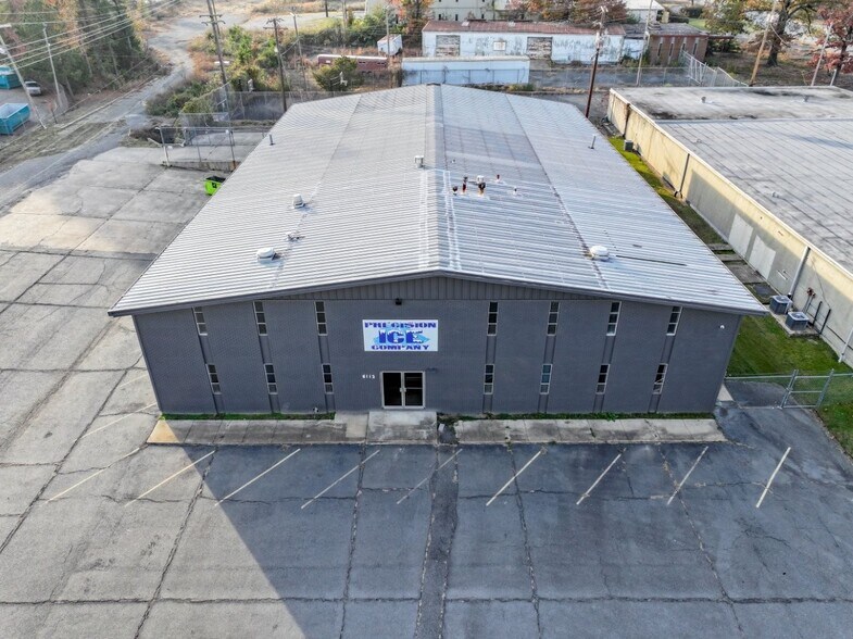 More Photos Of 6112 Patterson Rd, Little Rock Light Distribution For Sale