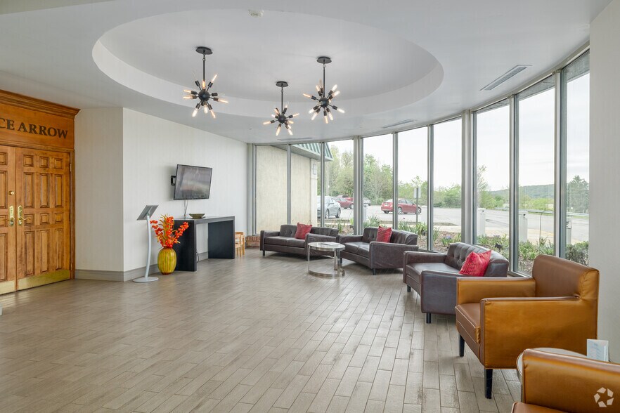 More Photos Of 7195 Eastwood Dr, Beaver Falls Hotel For Sale