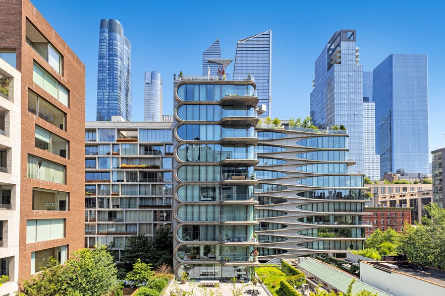 More Photos Of 520 W 27th St, New York Loft Creative Space For Sale