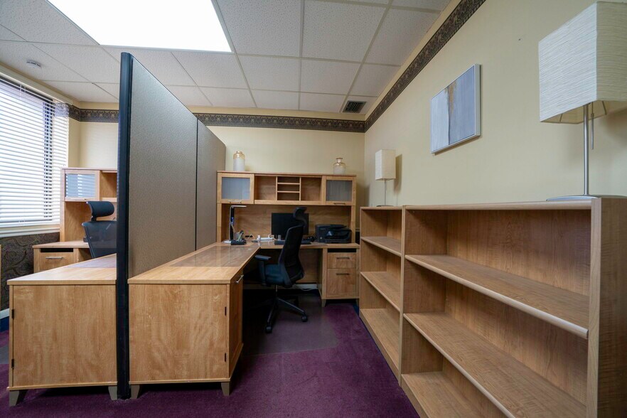 More Photos Of 3949 Evans Ave, Fort Myers Medical For Lease