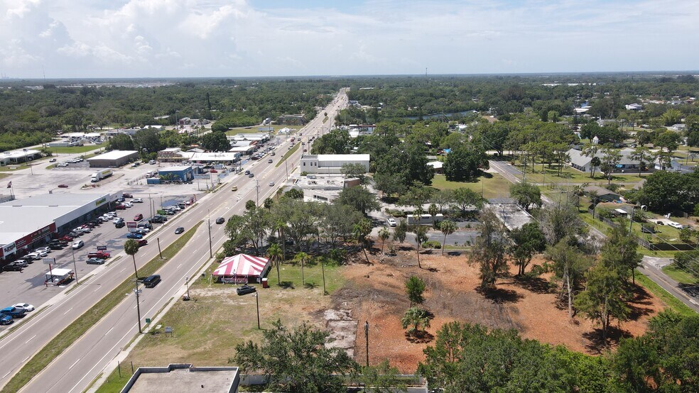 More Photos Of 610 N US Highway 41, Ruskin Land For Sale