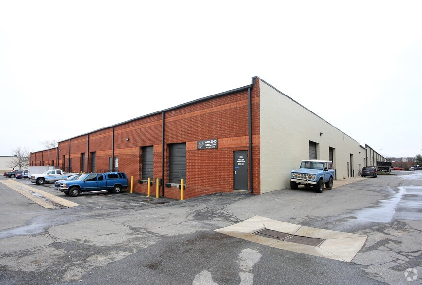 More Photos Of 7466 New Ridge Rd, Hanover Light Distribution For Lease