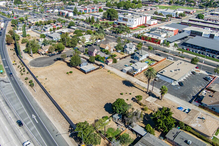 More Photos Of 100 2nd St, Colton Land For Sale