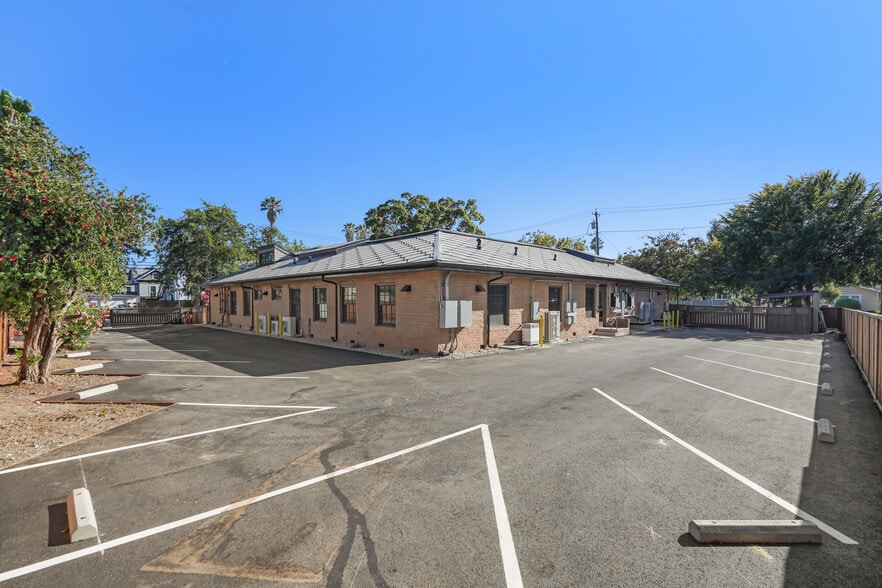 More Photos Of 510 N 3rd St, San Jose Office For Lease