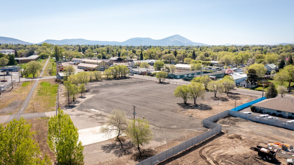 More Photos Of 3301 Crosby St, Klamath Falls Land For Sale