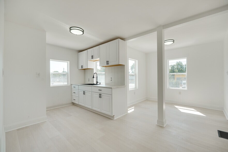 More Photos Of 3801 Salem Ave, Dayton Office For Sale