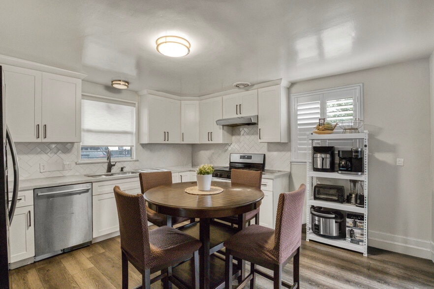 More Photos Of 2252 Durfee Ave, El Monte Warehouse For Sale