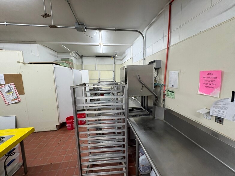 More Photos Of 89 Nolan Rd, Penfield General Retail For Sale