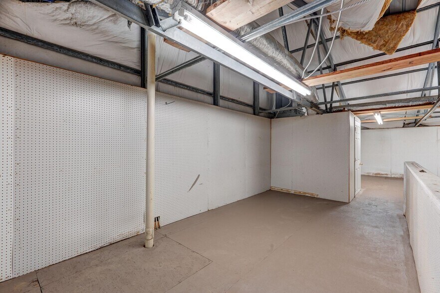 More Photos Of 112 Short Morgan St, Eden Flex For Sale