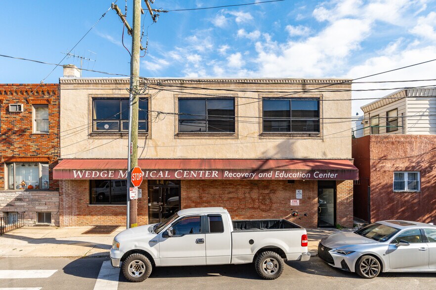 More Photos Of 1939 S Juniper St, Philadelphia Storefront Retail Office For Sale