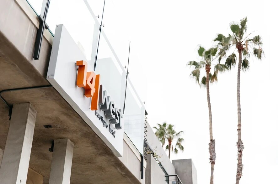 More Photos Of 690-696 S Coast Hwy, Laguna Beach, Laguna Beach Hotel For Sale
