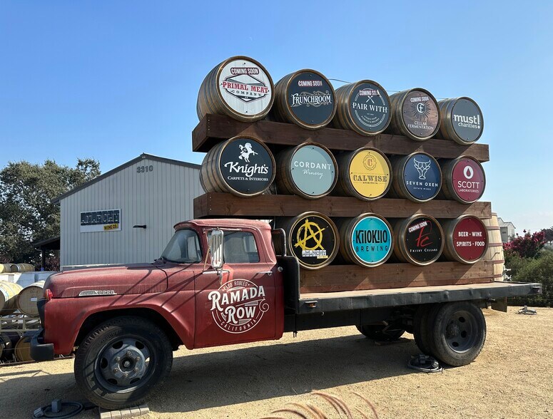 More Photos Of 3340 Ramada Dr, Paso Robles Flex For Lease