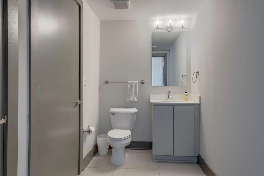 More Photos Of 1250 Martin St, Nashville Apartments For Lease