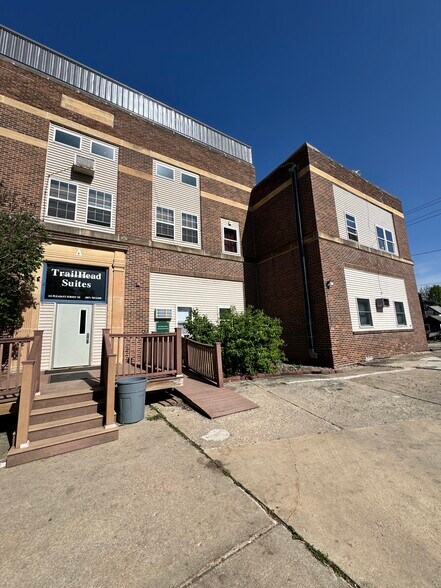 More Photos Of 112 Pleasant St NE, Preston Apartments For Sale