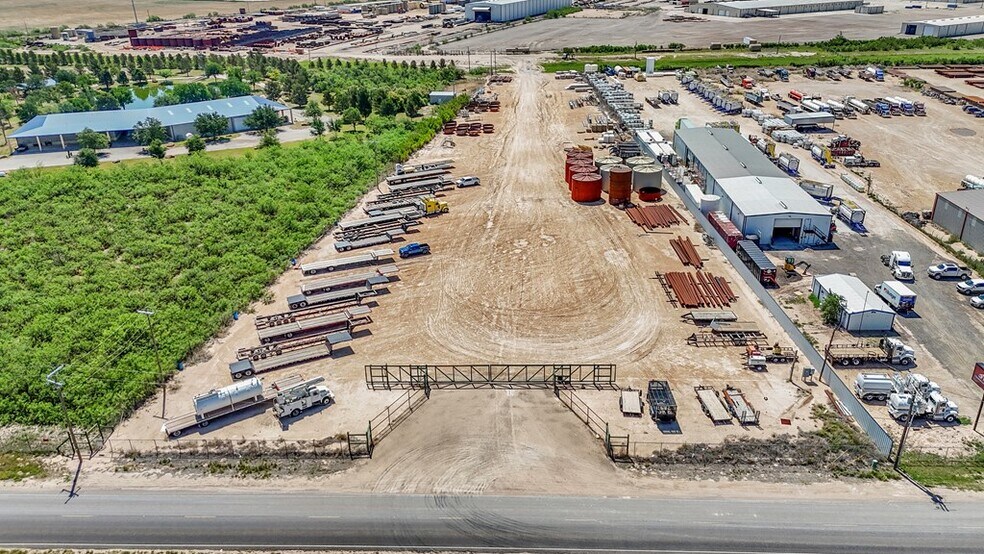 More Photos Of E IH-20, Midland Land For Sale
