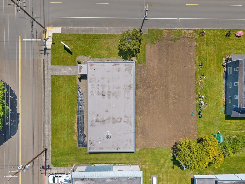 More Photos Of 9330 4th St, Bay City Medical For Sale