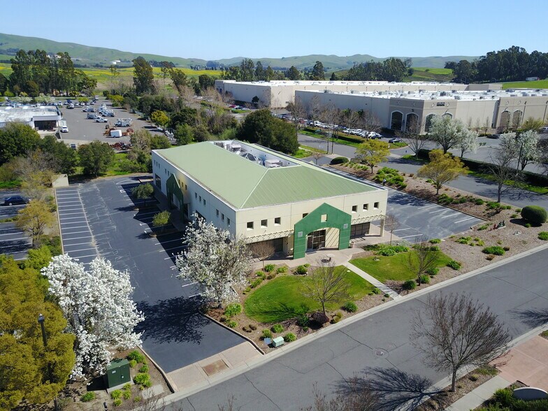 Primary Photo Of 10 Executive Ct, Napa Office For Lease