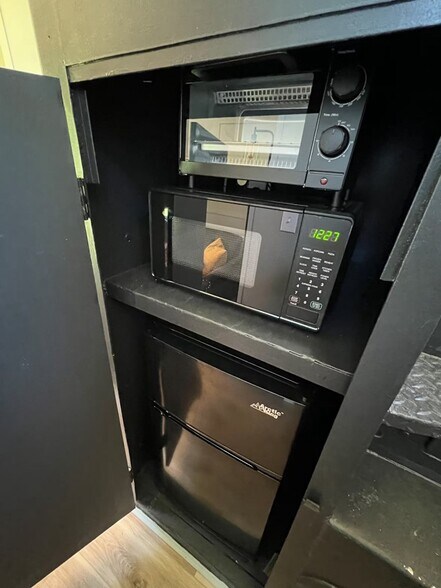 More Photos Of 45 Caboose Creek Ln, Andrews Specialty For Sale